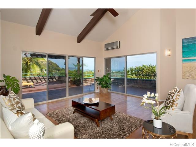 211 Luika Place