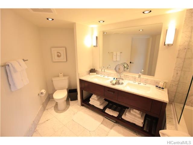 223 Saratoga Road  Unit 802