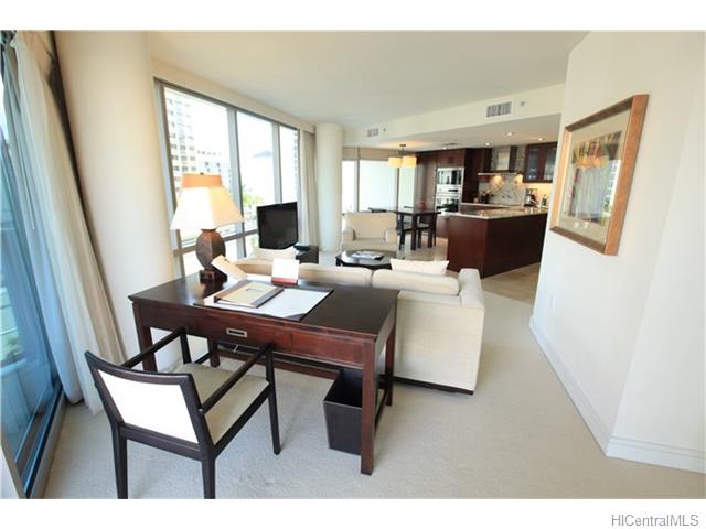 223 Saratoga Road  Unit 802