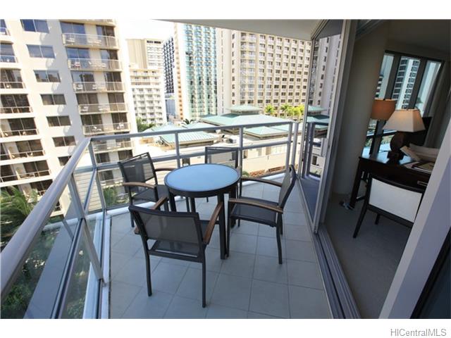 223 Saratoga Road  Unit 802