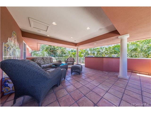 3063 Diamond Head Road