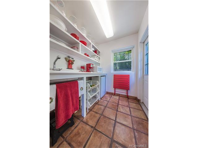 3063 Diamond Head Road