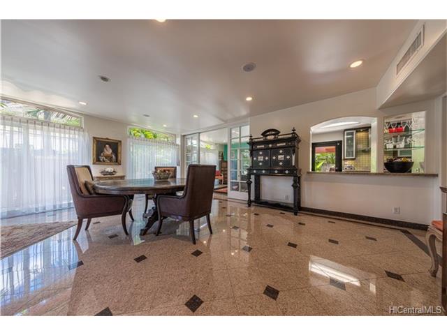 3063 Diamond Head Road