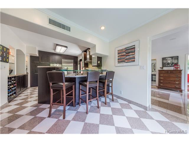 3063 Diamond Head Road