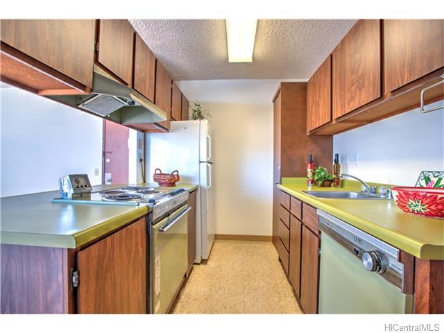 2740 Kuilei Street  Unit 1703