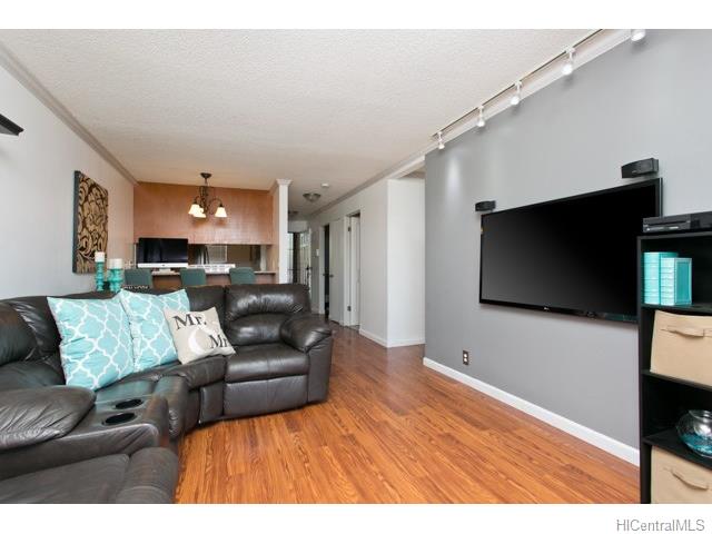 94-637 Kahakea Street  Unit 3G
