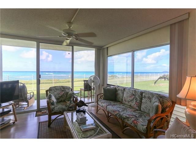 87-561 Farrington Highway  Unit 102