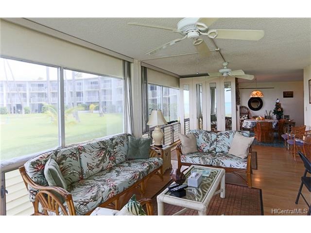 87-561 Farrington Highway  Unit 102