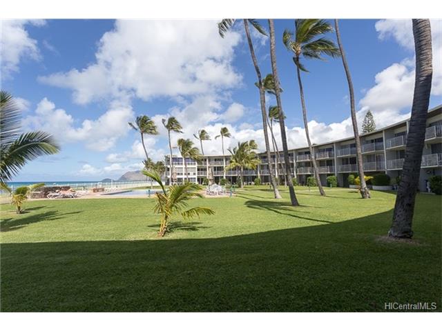 87-561 Farrington Highway  Unit 102