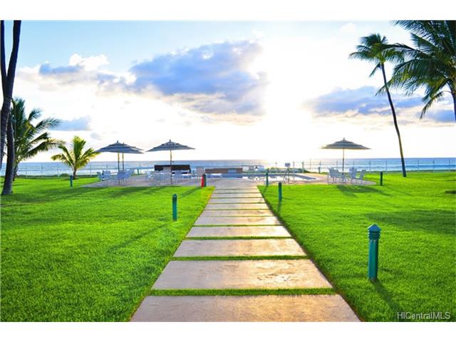 87-561 Farrington Highway  Unit 102