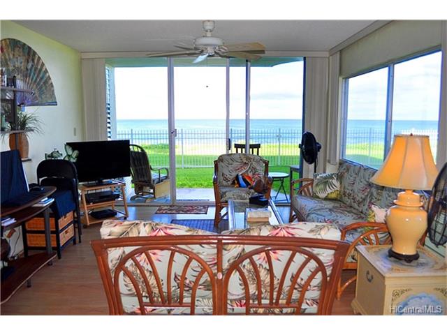87-561 Farrington Highway  Unit 102