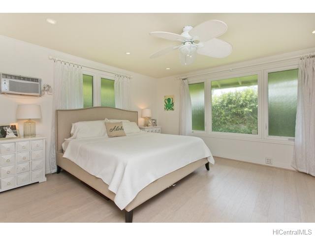 804 Mokapu Road