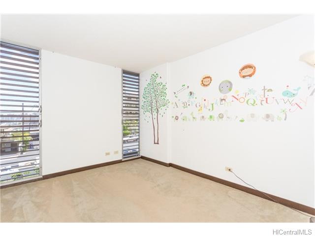 1069 Spencer Street  Unit 101