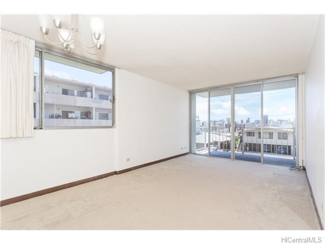 1069 Spencer Street  Unit 101