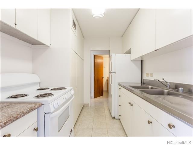 1069 Spencer Street  Unit 101