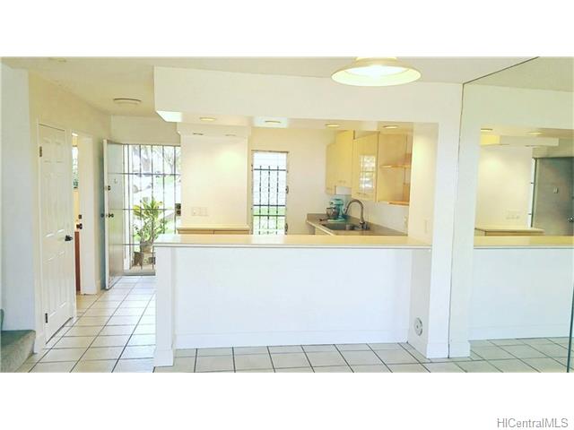 92-1023 Makakilo Drive  Unit 68