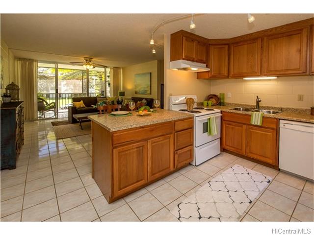 95-273 Waikalani Drive  Unit D402