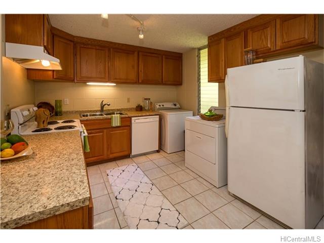 95-273 Waikalani Drive  Unit D402