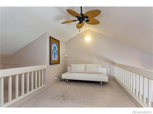 7007 Hawaii Kai Drive  Unit J25