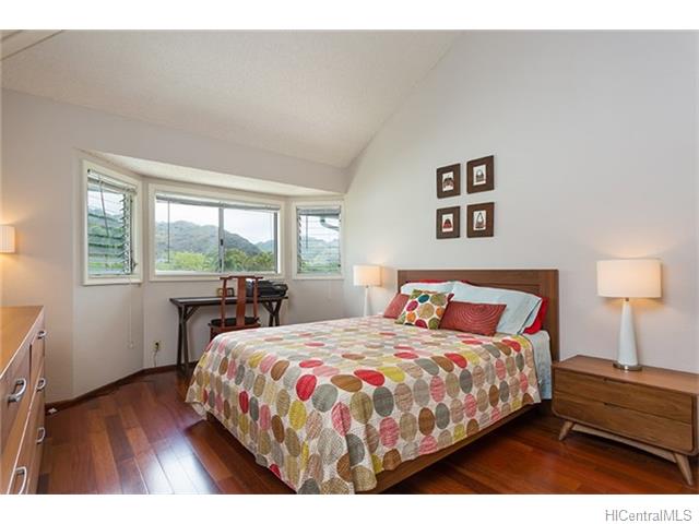 7007 Hawaii Kai Drive  Unit J25