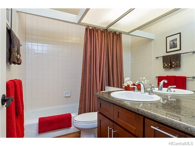 7007 Hawaii Kai Drive  Unit J25