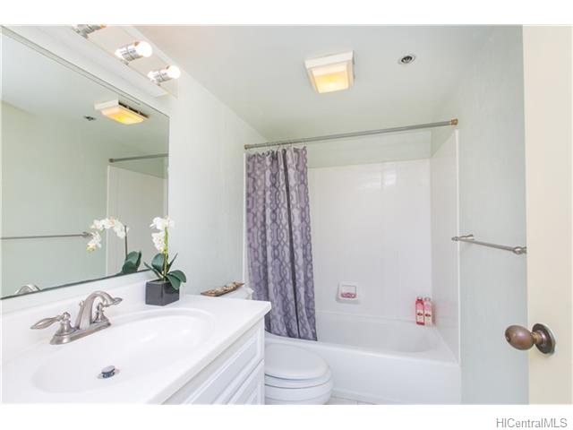 1088 Bishop Street  Unit 2001