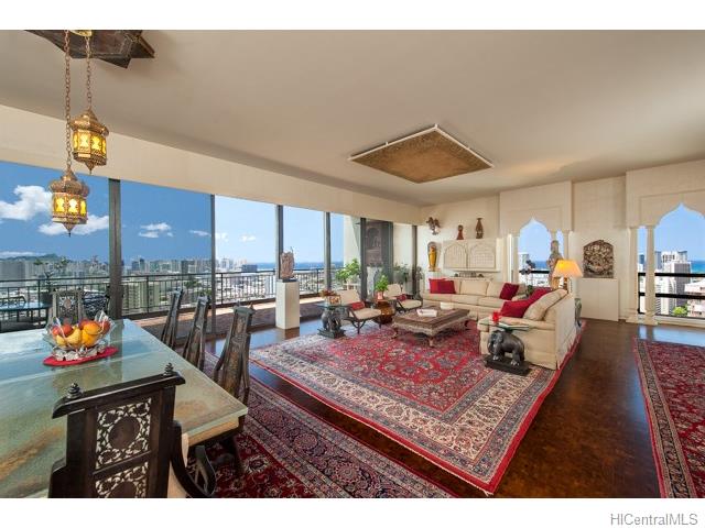 1010 Wilder Avenue  Unit PHW