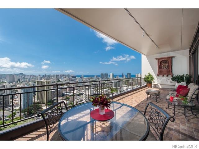 1010 Wilder Avenue  Unit PHW