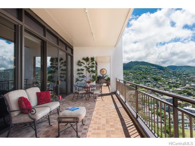 1010 Wilder Avenue  Unit PHW