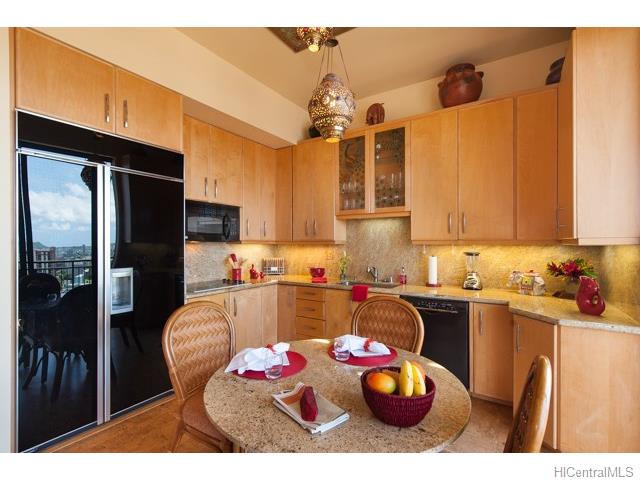 1010 Wilder Avenue  Unit PHW