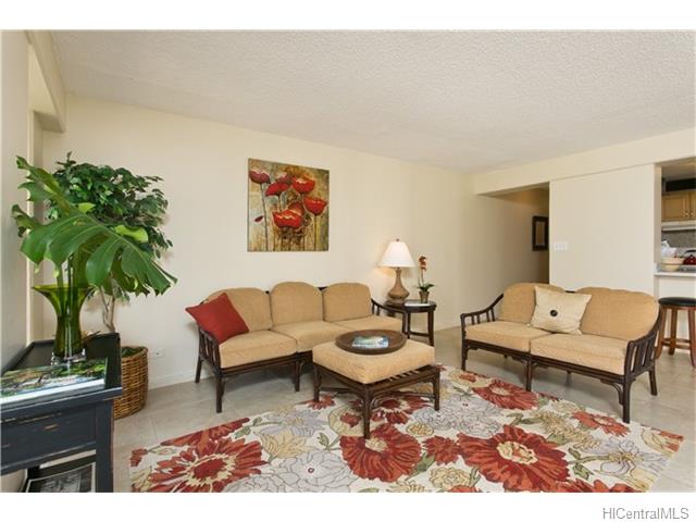 2575 Kuhio Avenue  Unit 1702