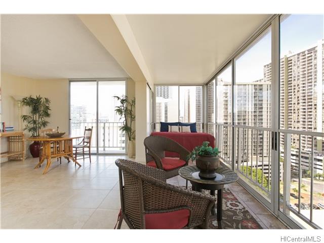 2575 Kuhio Avenue  Unit 1702