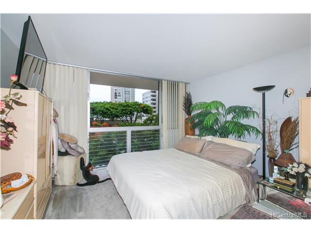 500 University Avenue  Unit 320