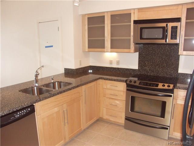 600 Queen Street  Unit 4005
