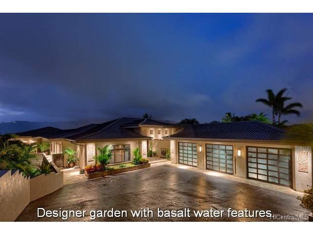 280 Poipu Drive