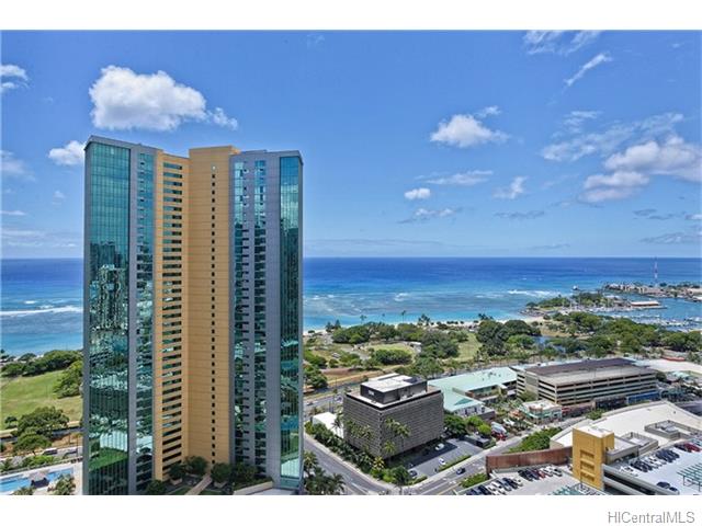 1177 Queen Street  Unit 3503