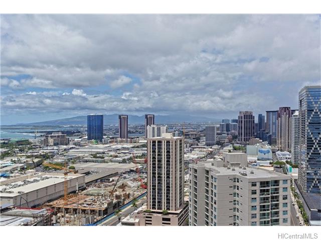 1177 Queen Street  Unit 3503