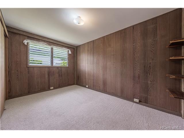 6085 Manukapu Place