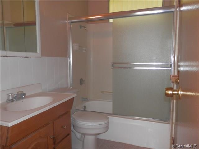 95-2044 Waikalani Place  Unit C102