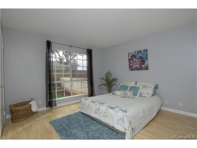 94-1451 Waipio Uka Street  Unit L106