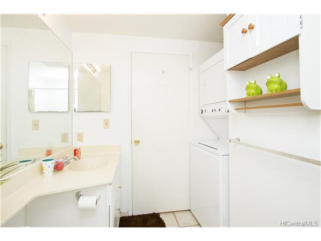 94-1451 Waipio Uka Street  Unit L106