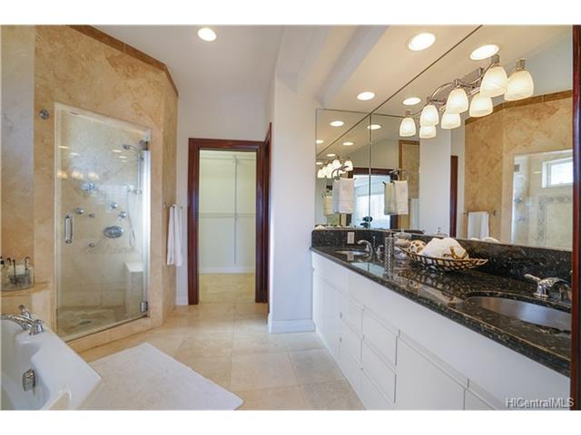 5984 Kalanianaole Highway