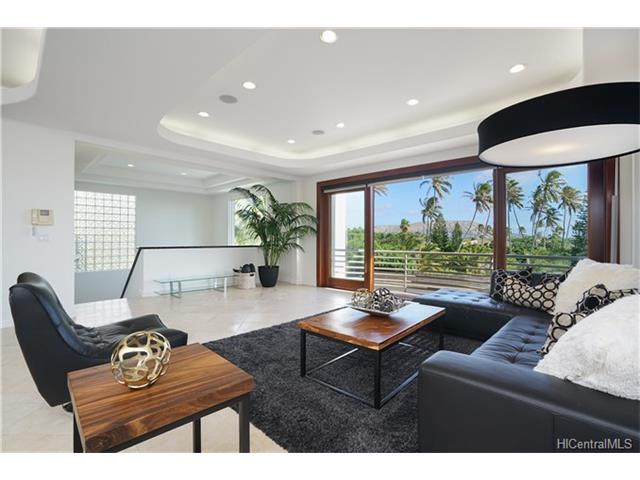 5984 Kalanianaole Highway