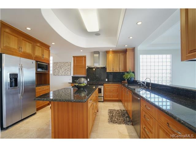 5984 Kalanianaole Highway