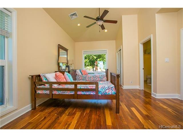54-327 Kamehameha Highway  Unit 1B