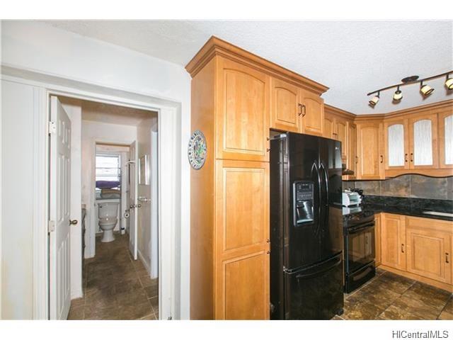 303 Liliuokalani Avenue  Unit 1104
