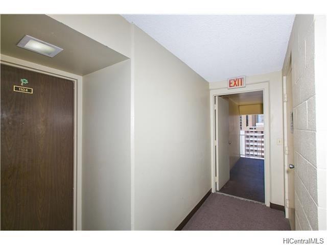 303 Liliuokalani Avenue Unit 1104 303 Liliuokalani Avenue Unit 1104