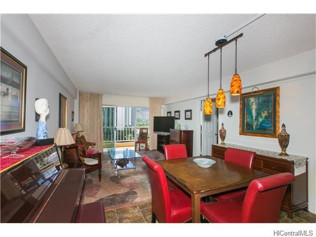303 Liliuokalani Avenue  Unit 1104
