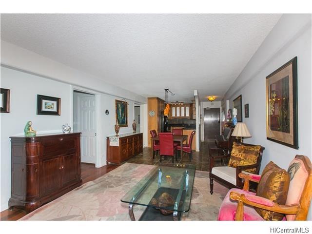 303 Liliuokalani Avenue  Unit 1104