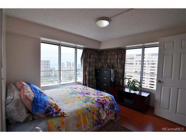 2525 Date Street  Unit 3706